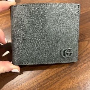 Brand New Wallet. Proof of receipt available.